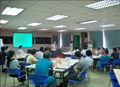 华清弘官方微信正式开通，打造一站式管理智慧平台